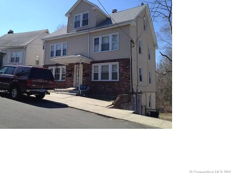 86 Emerson St #1 — Photo 1
