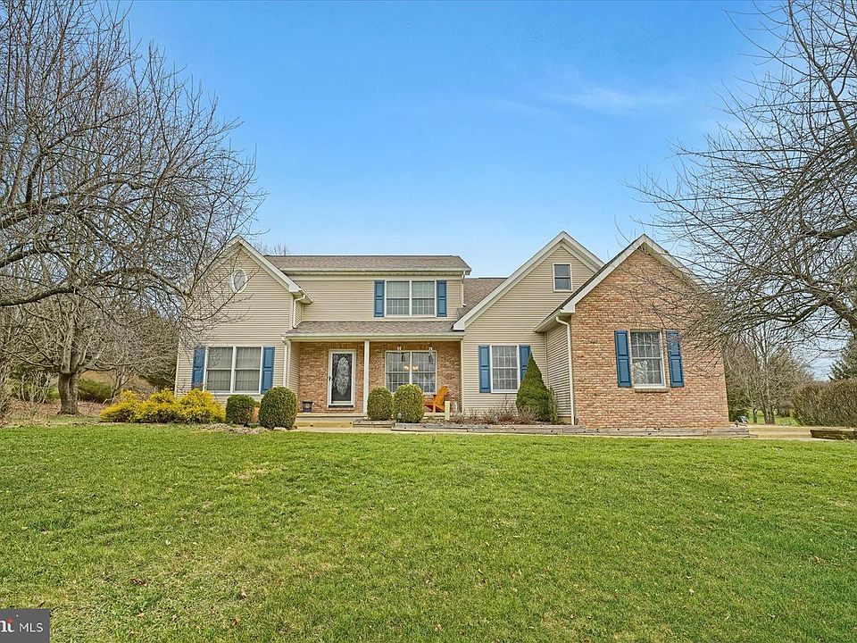 1st image of 615 Meeks Ln