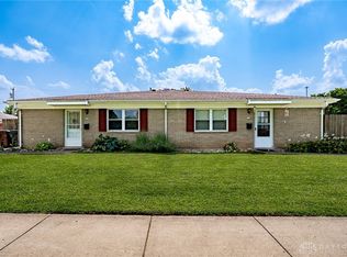 734 W Lake Ave, New Carlisle, OH