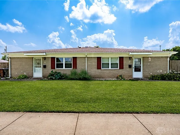 734 W Lake Ave, New Carlisle, OH 45344