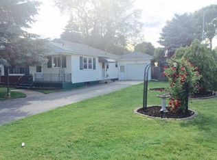 15481 Parkwood Dr, Monroe, MI 48161