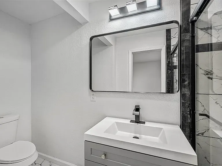 4811 NW Lindy Ave — Photo 11
