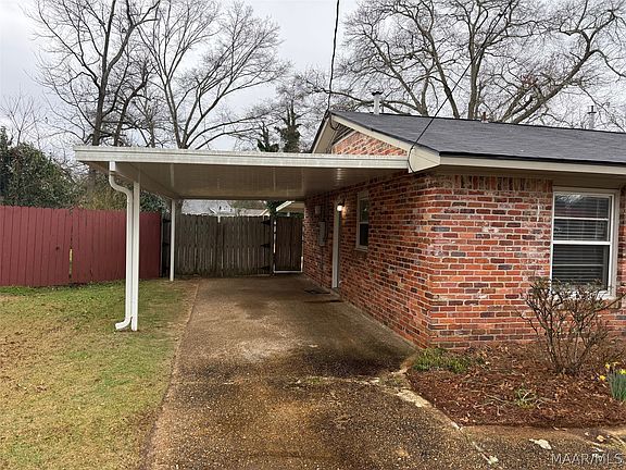 5th image of 220 Radburn Way