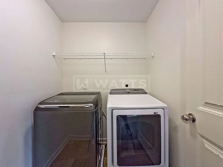 5081 Bella Ct — Photo 22