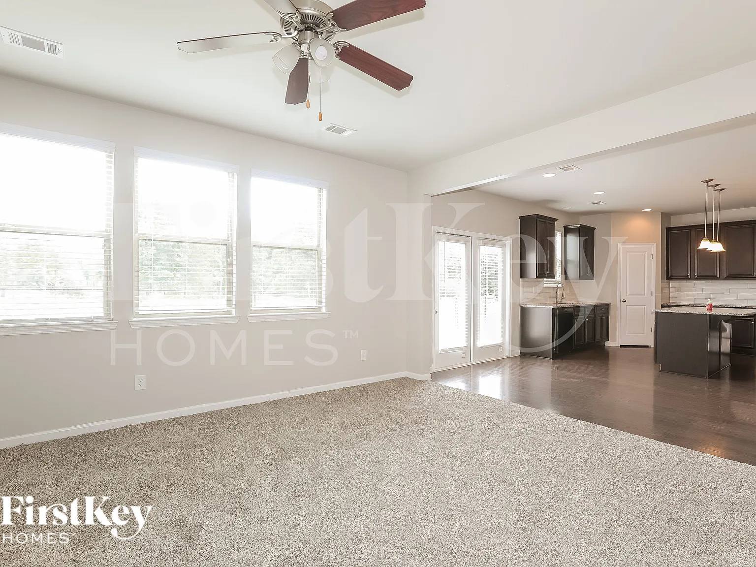 3 bed, 2.5 bath, 2444 sqft, $2,280 — Photo 2