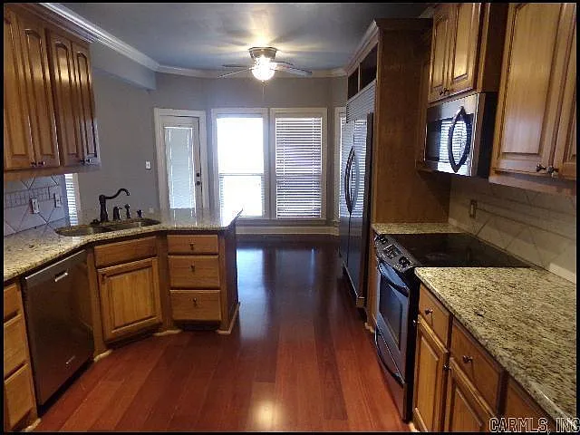 3153 Stonewall Dr — Photo 9