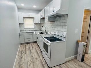 9-12 Rice St, Brookline, MA 02445