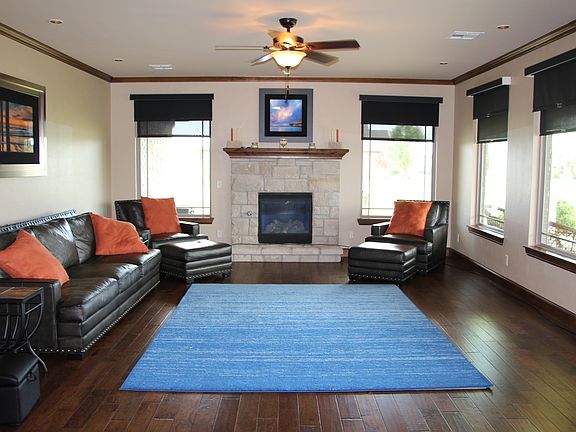 5th image of 464 Harold Dr NE