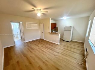 692 NE 85th St APT 8, Miami, FL 33138