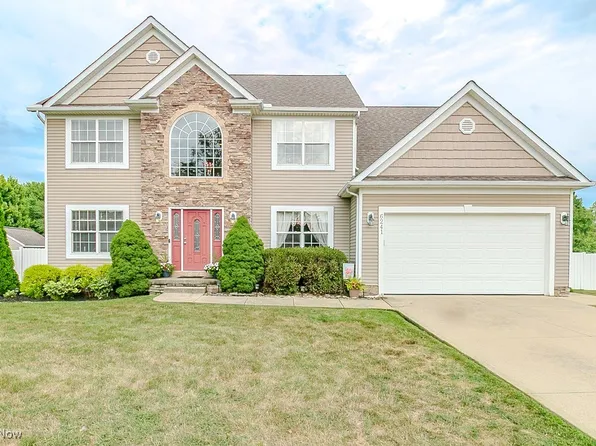 6241 Tina Dr, Mentor, OH 44060