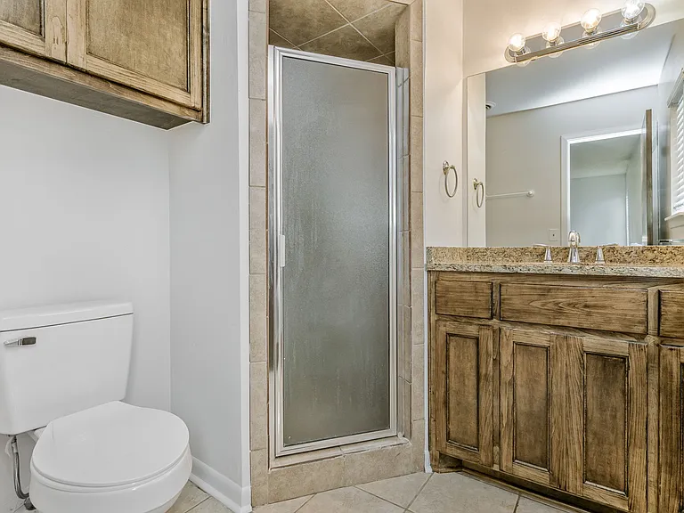 6004 Estacado Ln — Photo 11