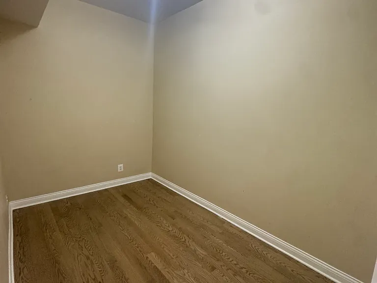 3950 S Western Ave #2 — Photo 6