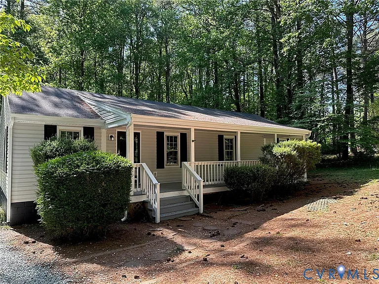 2767 Birdsong Ln — Photo 1
