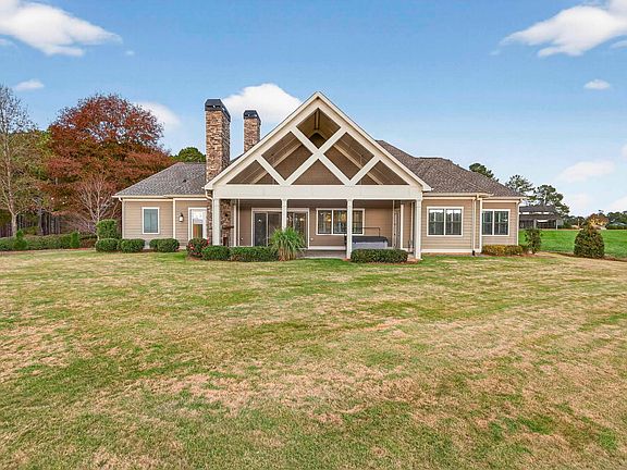 3rd image of 103 Wildwood Dr