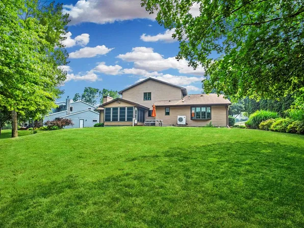 5422 NORTH Pass, Mcfarland, WI 53558