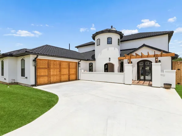 212 Utopia Ct, Keller, TX 76248