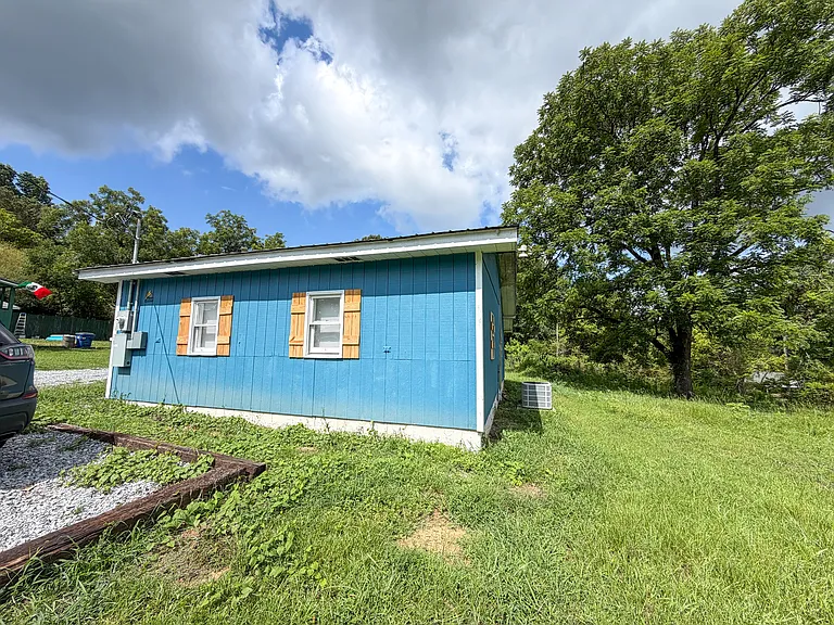3520 Oakridge Ave — Photo 15