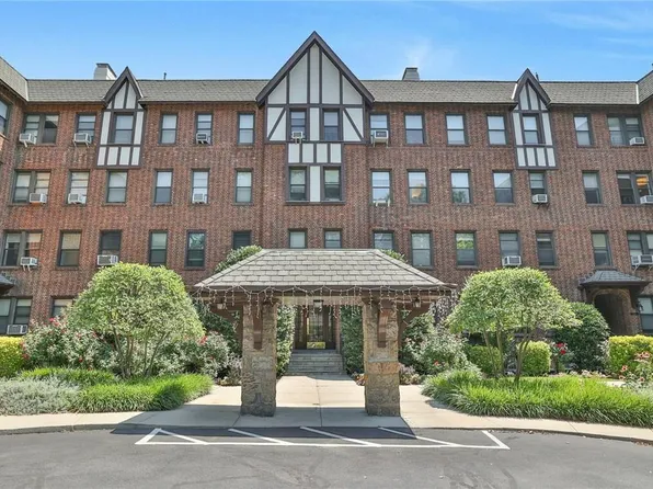 240 Bronxville Road #B3, Bronxville, NY 10708