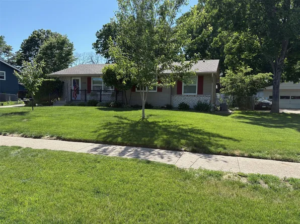 4500 71st Pl, Urbandale, IA 50322