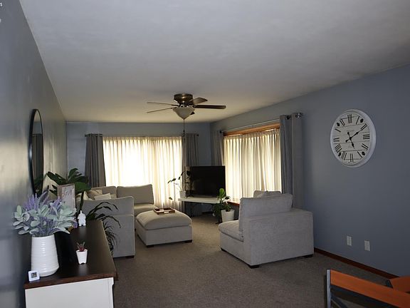 4th image of 7 Vandercook St