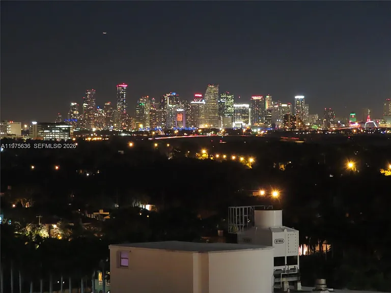 5701 Collins Ave #803 — Photo 23