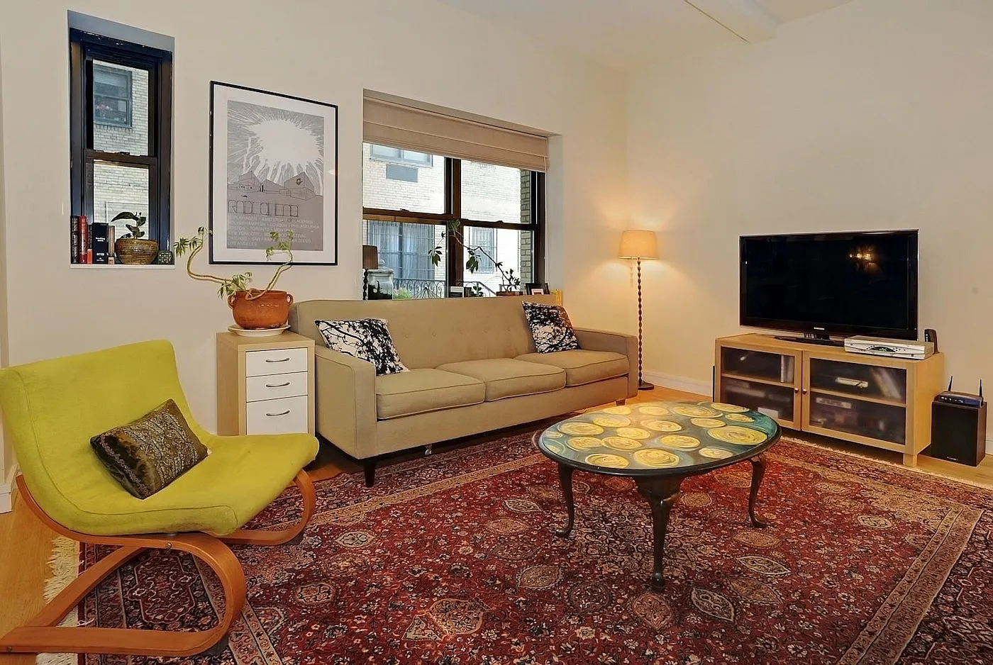 230 Riverside Drive — Photo 2