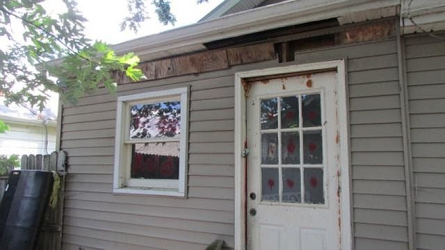 2nd image of 309 Woodland St