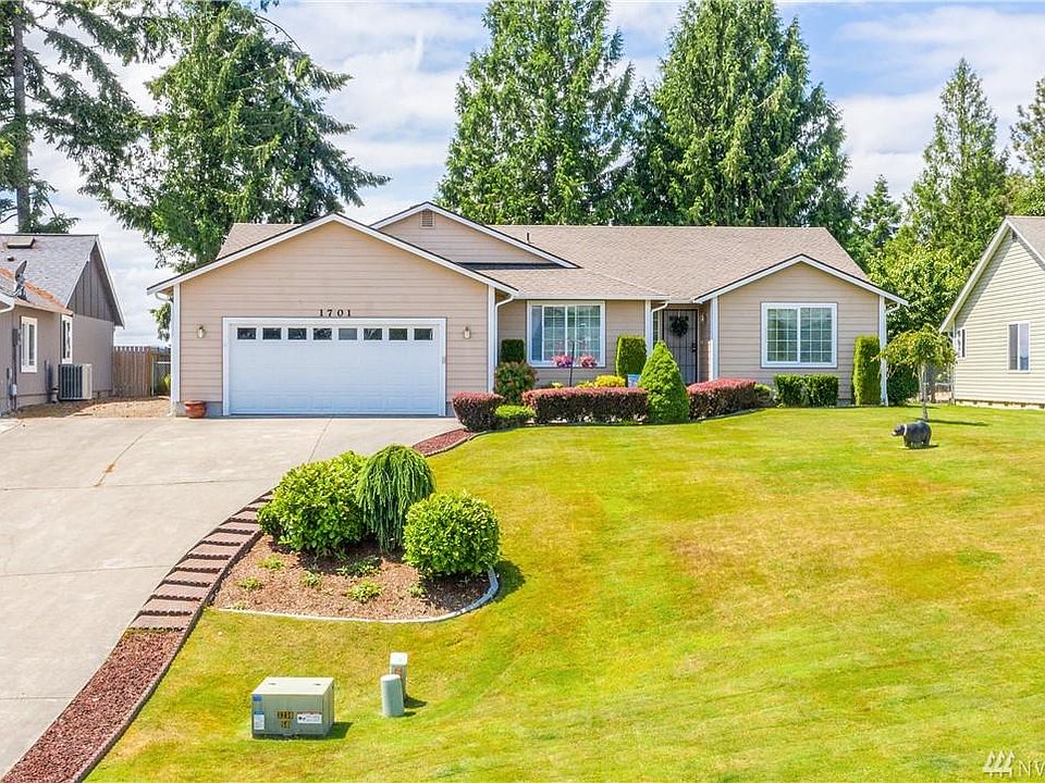 1st image of 1701 Winterwood Dr