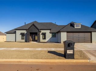 2705 Cloud Nine Cir, Weatherford, OK 73096
