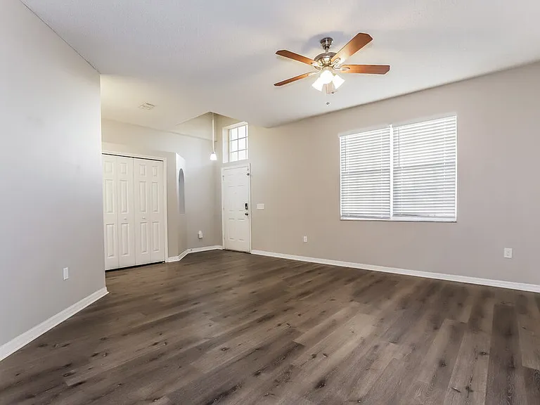 4414 Canopy Ct — Photo 3