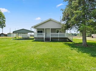 5912 Mine Haul Rd, Belleville, IL 62223