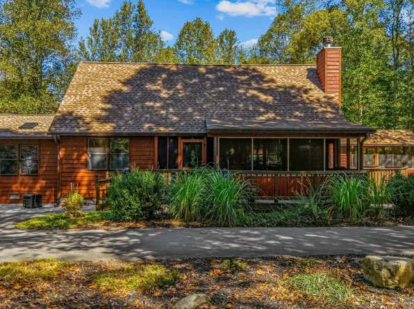 7217 Old Tuckaleechee Rd, Townsend, TN 37882