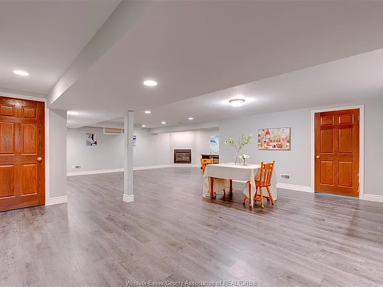 824 Lake Trail Dr — Photo 31