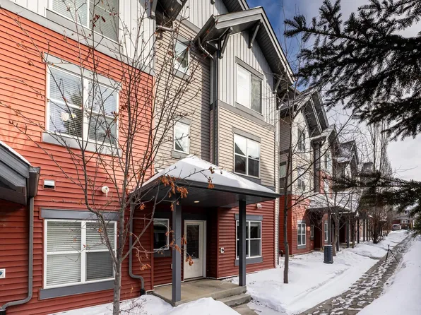 655 Watt Blvd SW #21, Edmonton, AB T6X 0Y2