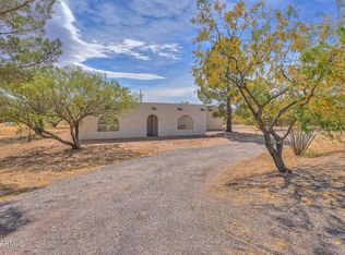 8049 S High Rd, Hereford, AZ 85615