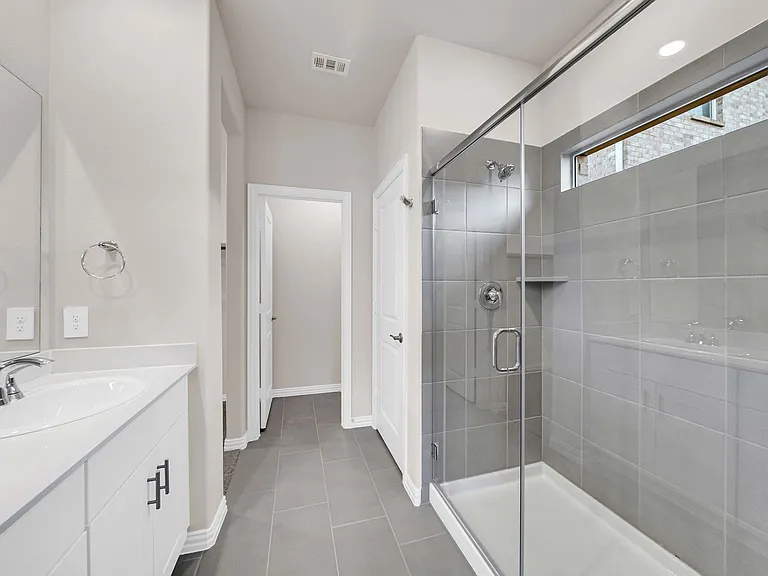 417 Martell Rd — Photo 22