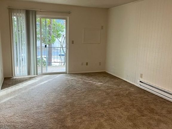 3rd image of 4082 Commercial St SE #4068-12