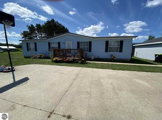 6700 S Lucas Rd, Mc Bain, MI 49657