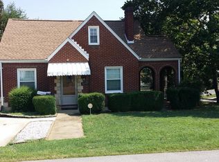 3205 Courtland Rd NW, Roanoke, VA 24012