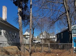 81 Indian Rd, Riverside, RI 02915