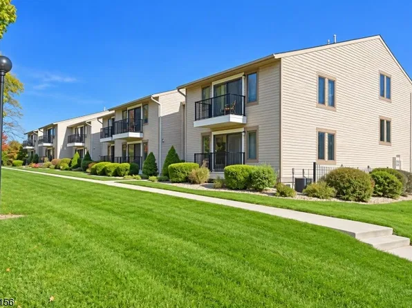 76 Sam Bonnell Dr, Union Twp., NJ 08809