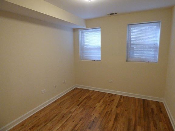 5th image of 4610 N Monticello Ave APT Gw
