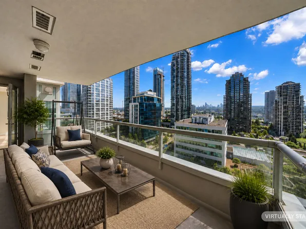 4380 Halifax St #1202, Burnaby, BC V5C 6R3