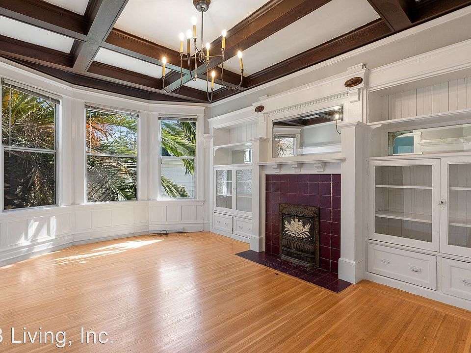 1st image of 219A Dolores St
