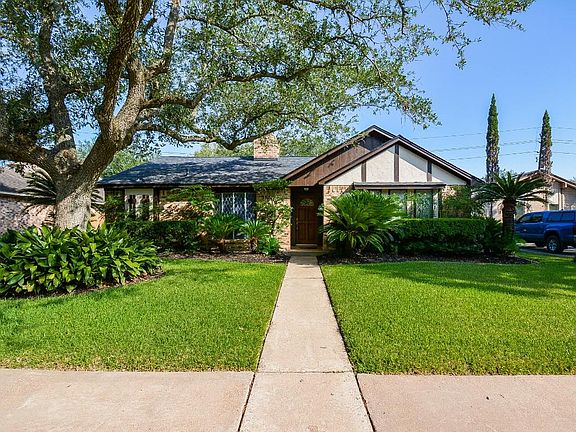 5th image of 2818 Colony Dr