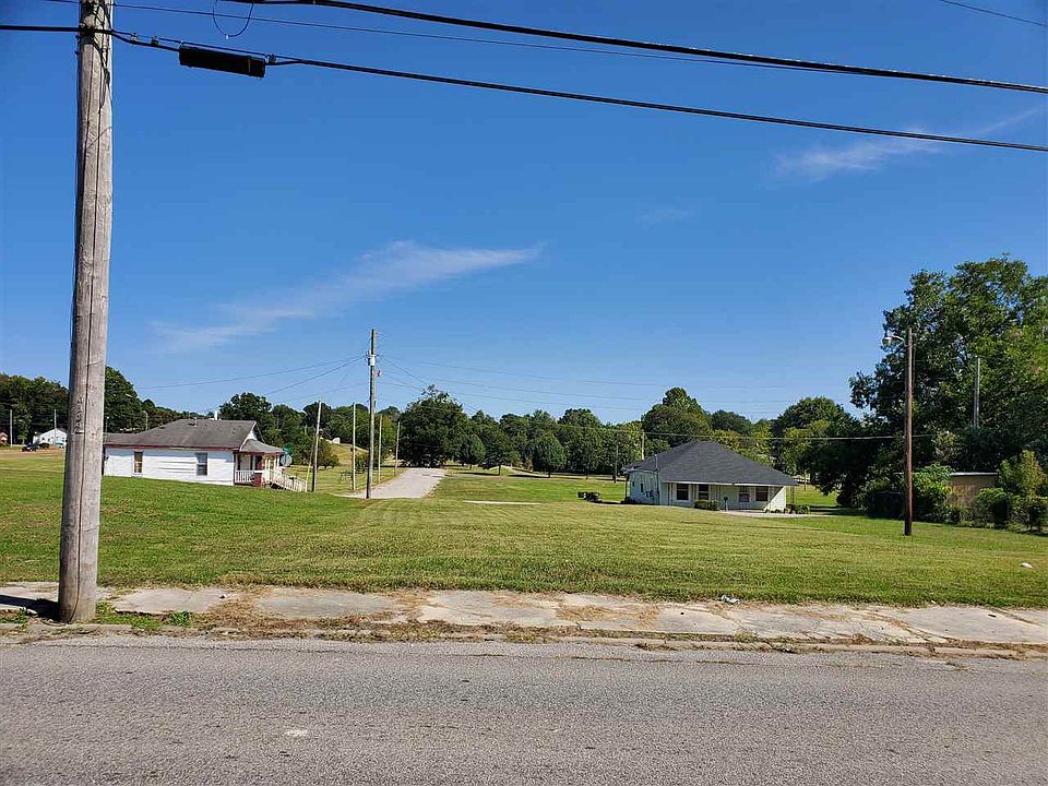 2nd image of 122 James Buchanan Dr