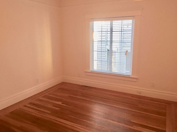 5th image of 1700 Anza St #483