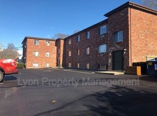 1000 Willett Ave APT 9, Riverside, RI 02915