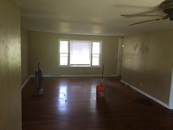 4th image of 5318 Dodson Ave