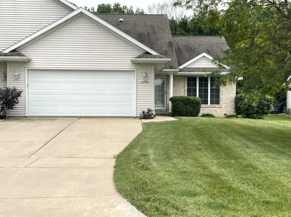 1859 Briarwood Ct, De Pere, WI 54115